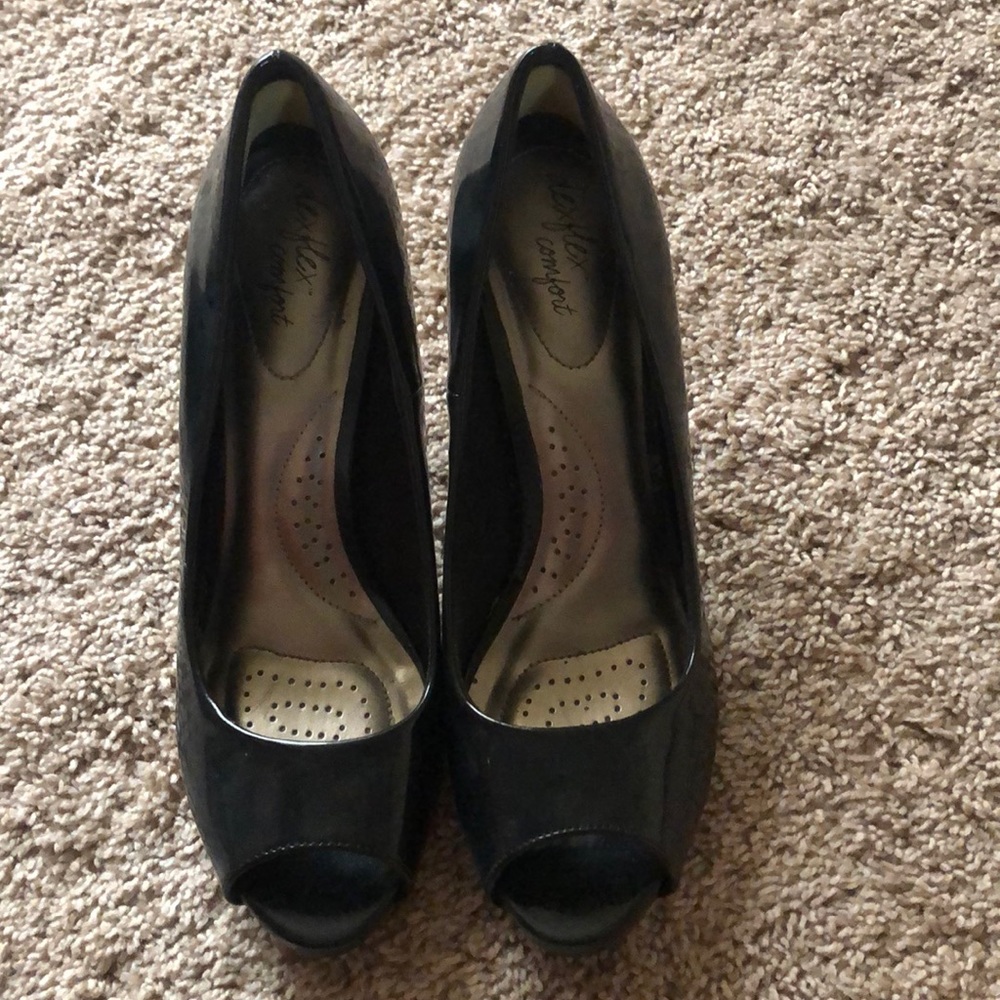 Black heels